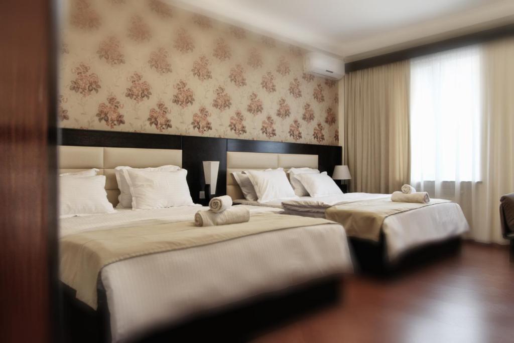 Family Room (4 Pax) – Included Breakfast