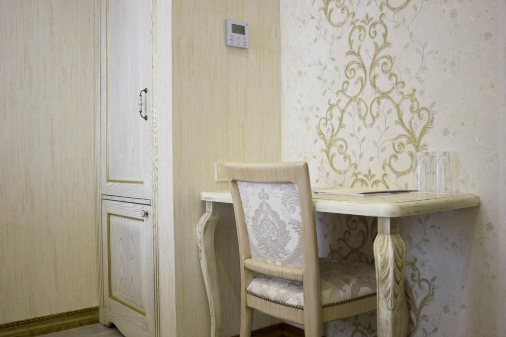 Standard Twin Room – Included Breakfast