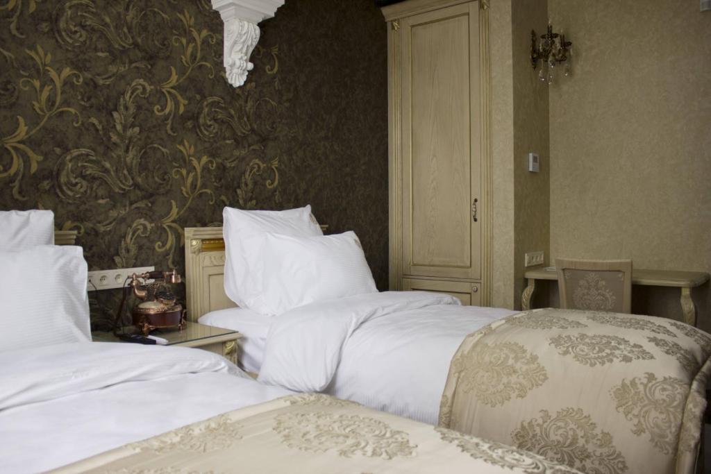 Standard Twin Room – Included Breakfast