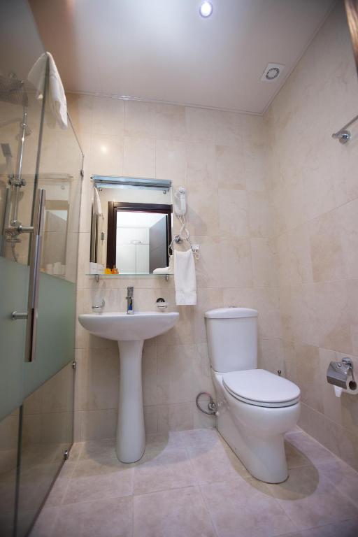 Standard King Size Room – Included Breakfast