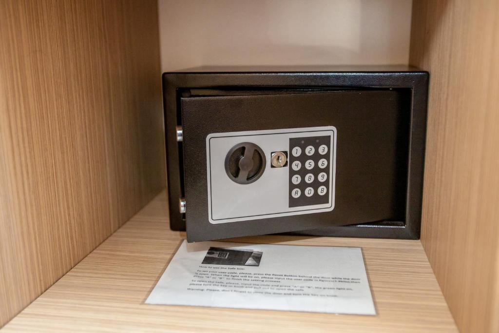 Standard King Size Room – Included Breakfast