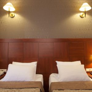 Junior King Size/Twin Suite – Included Breakfast