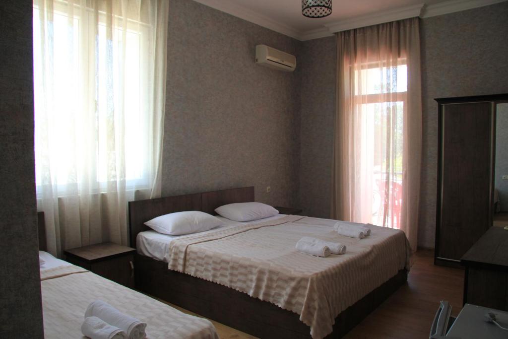 Standard Triple Room – Room Only