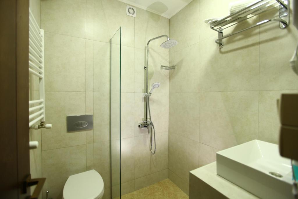 Standard King Size Room – Included Breakfast
