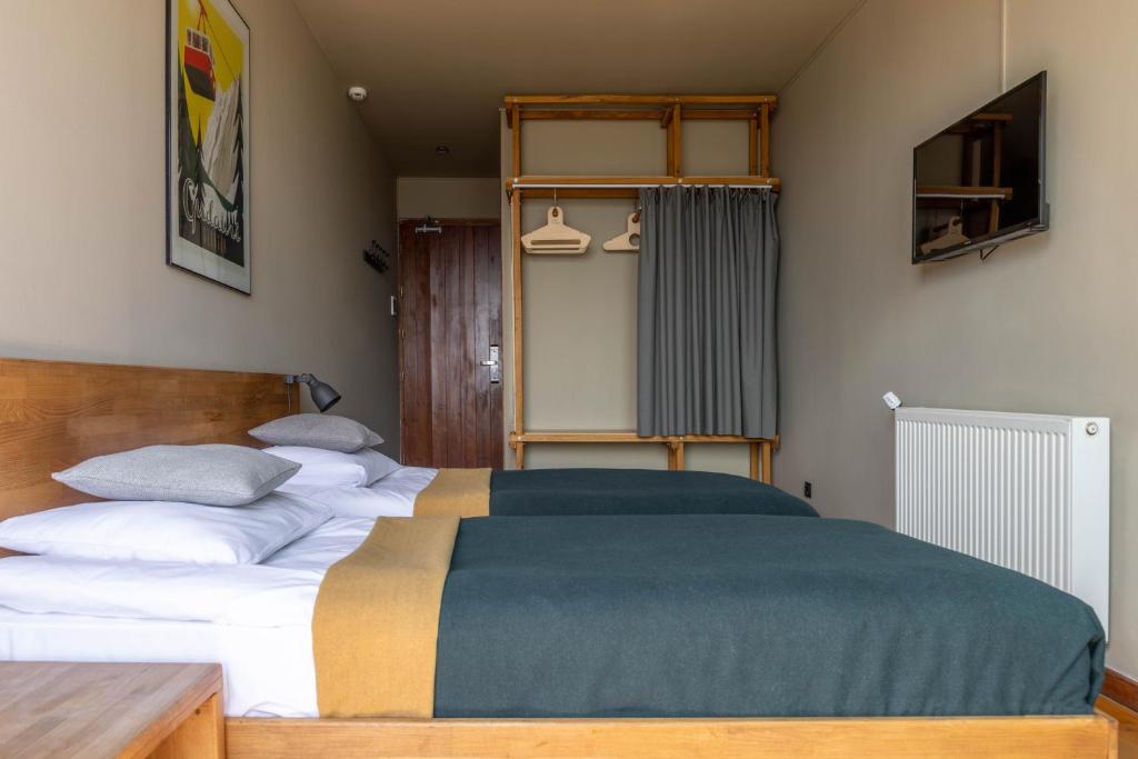 Standard Twin Room – Included Breakfast