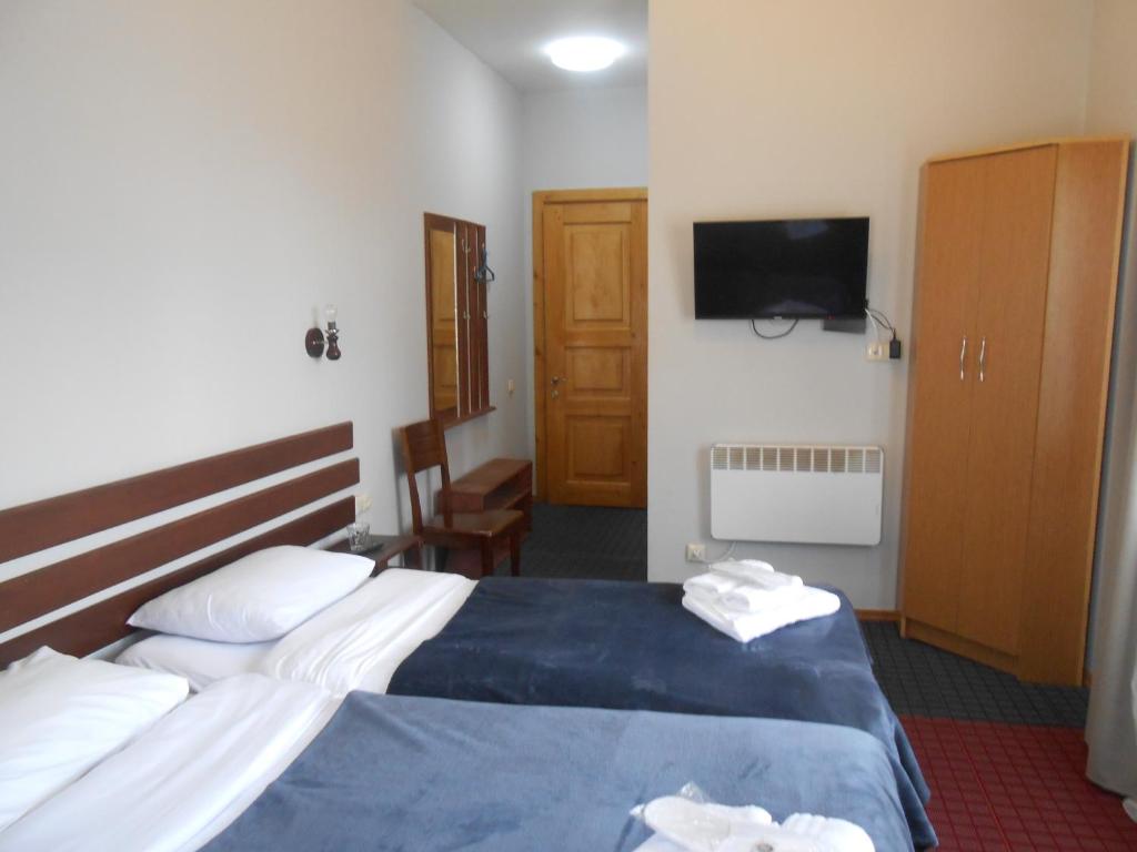 Standard King Size / Twin Room