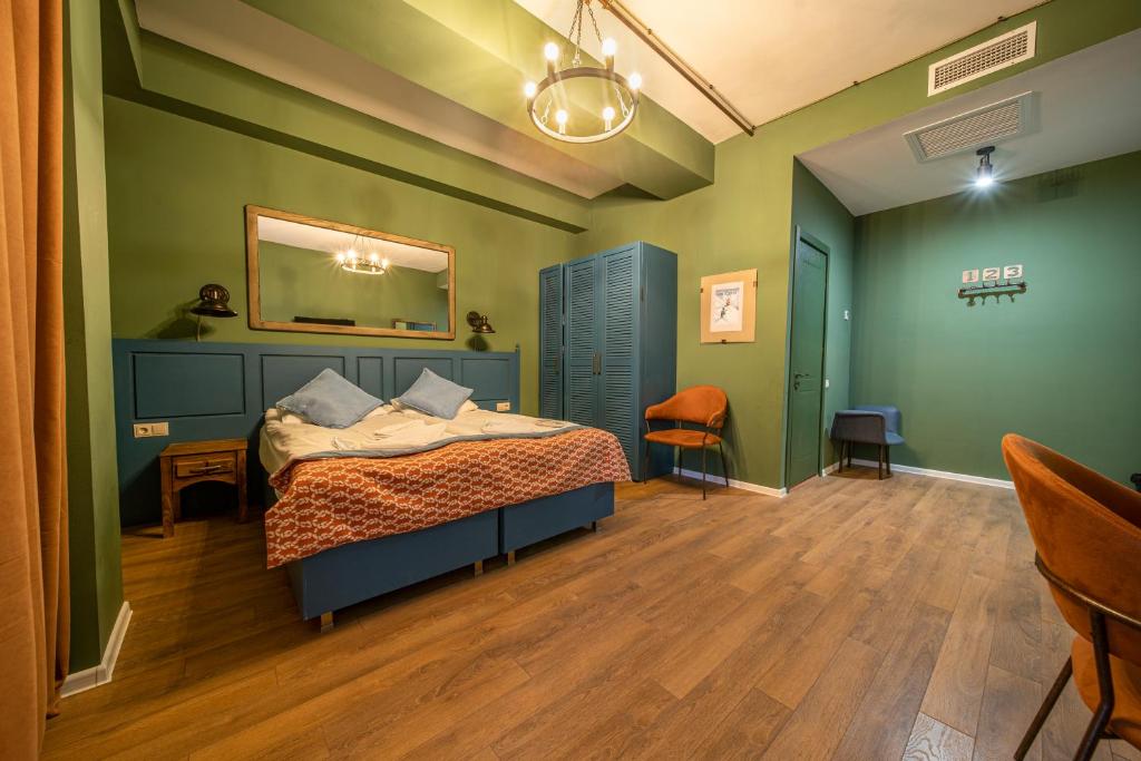 Standard King Size Room – Included Breakfast