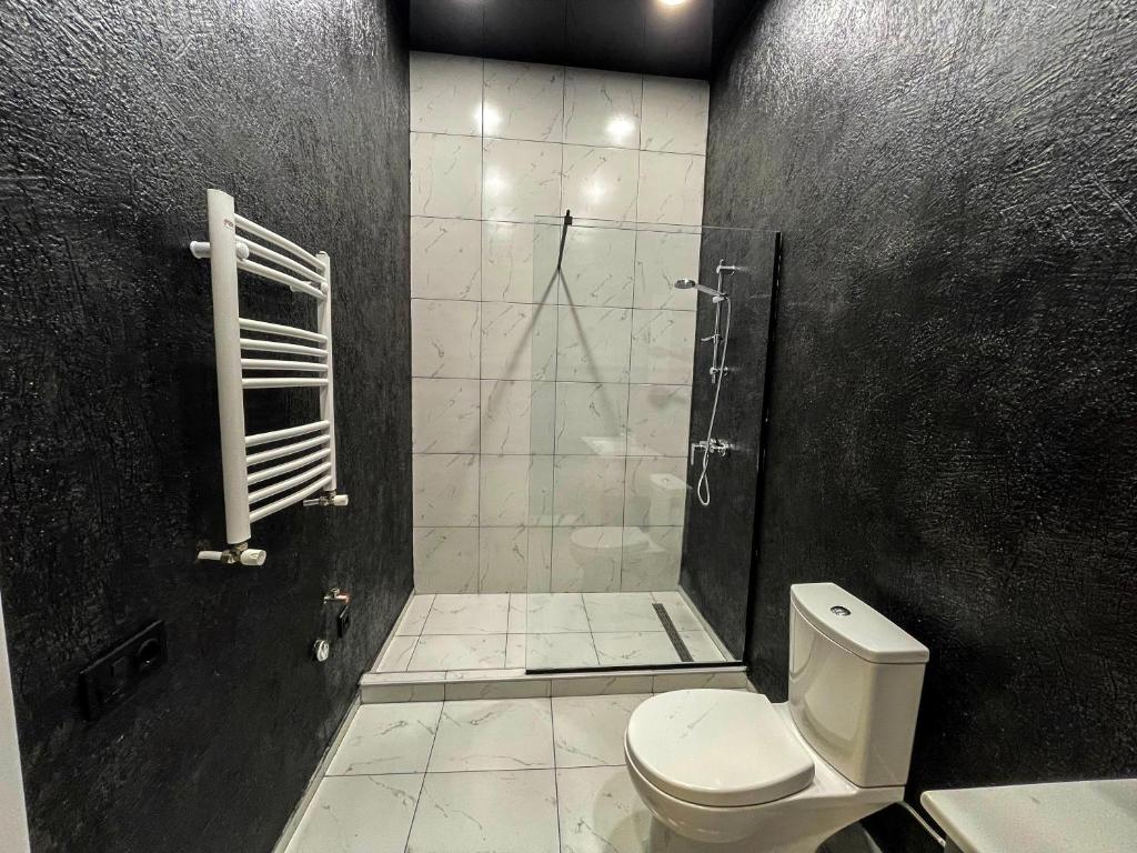 Three Bedroom Apartment – Included Breakfast