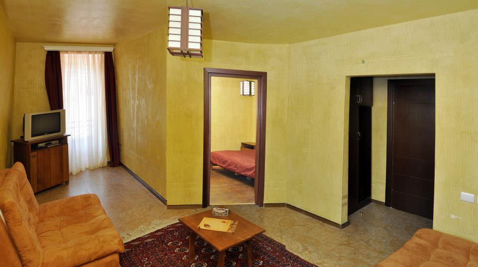 Standard Quadruple Room – Included Breakfast