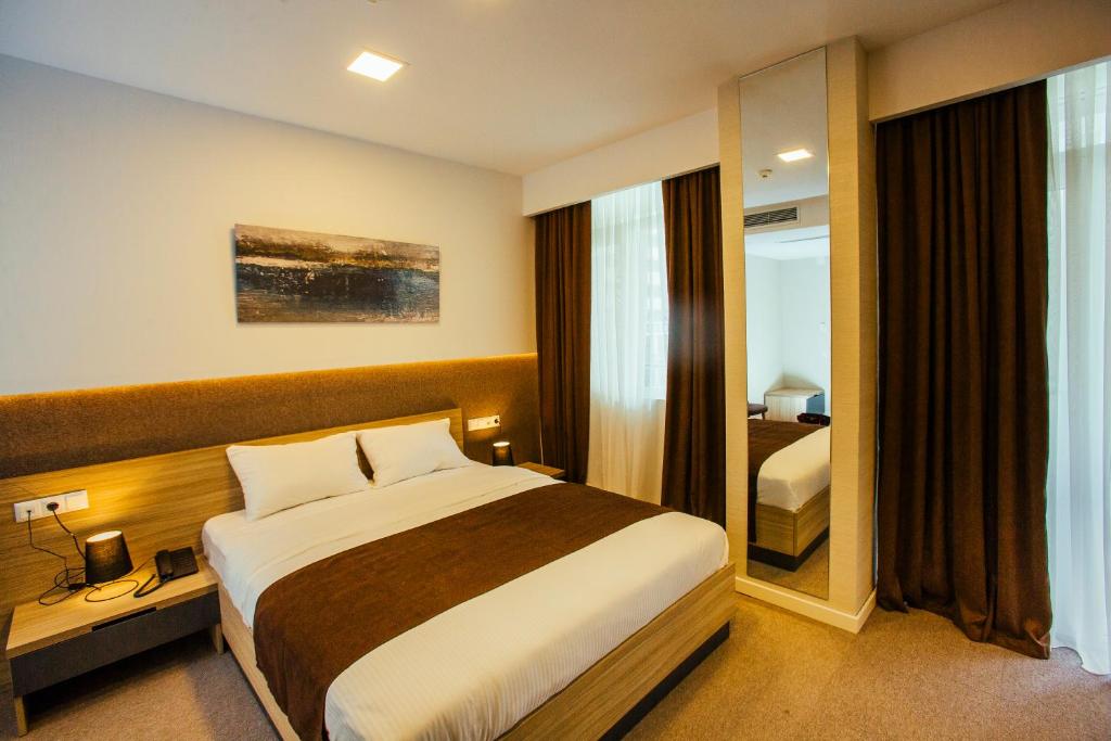 Standard Twin Room With Terrace – Included Breakfast