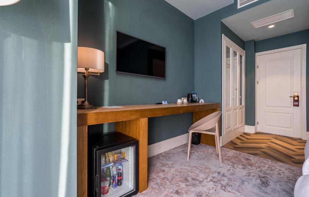 Standard Twin Room – Included Breakfast