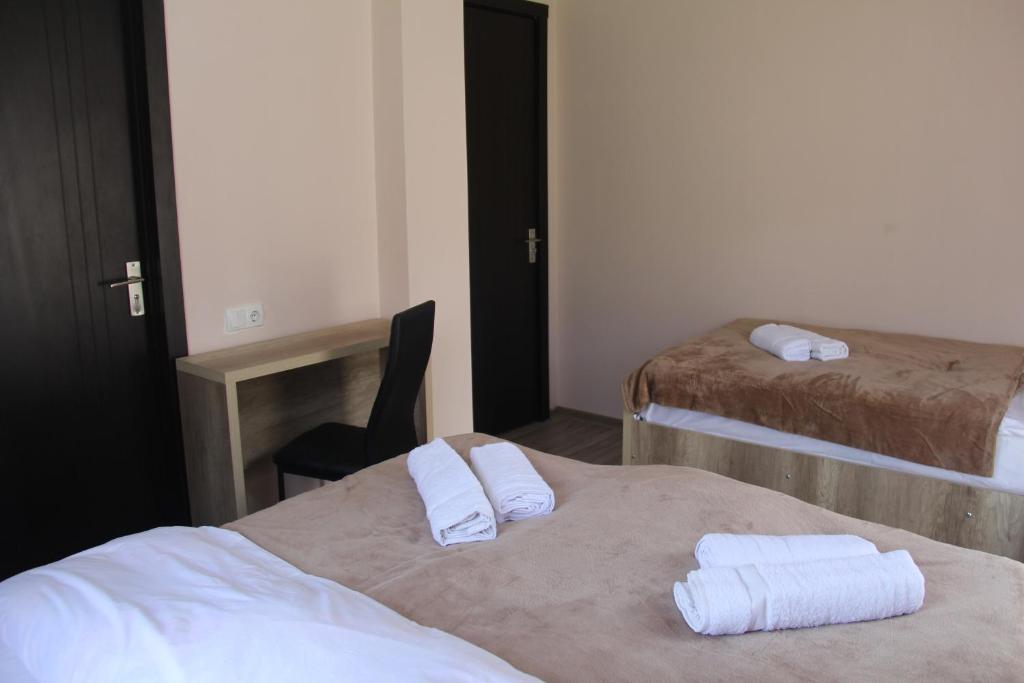 Standard Triple Room – Room Only