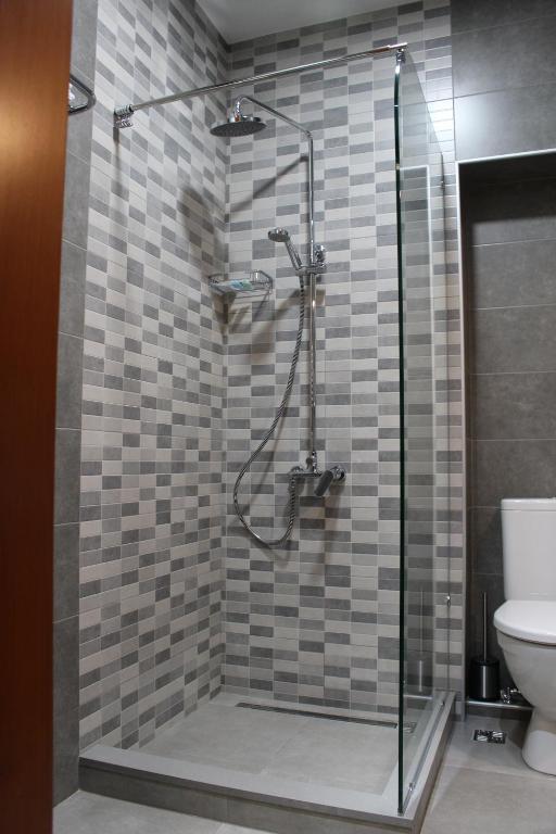Standard Triple Room with Terrace – Room Only