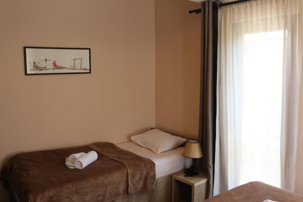 Standard Triple Room – Room Only