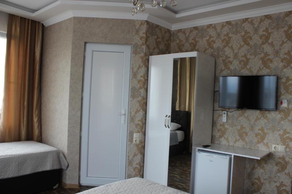 Standard Triple Room – Room Only