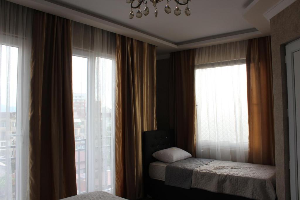 Standard Triple Room – Room Only