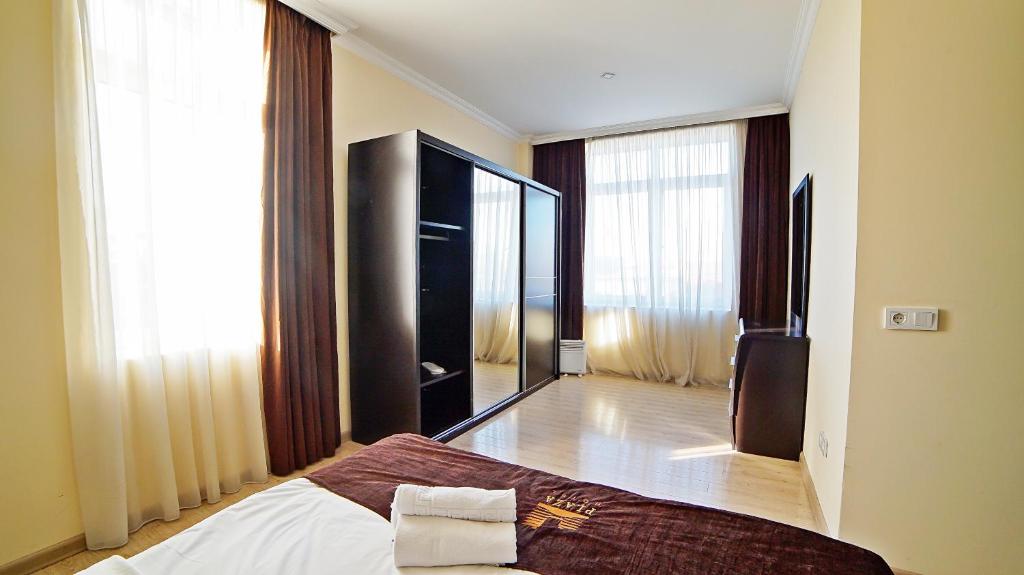 Suite – Room Only