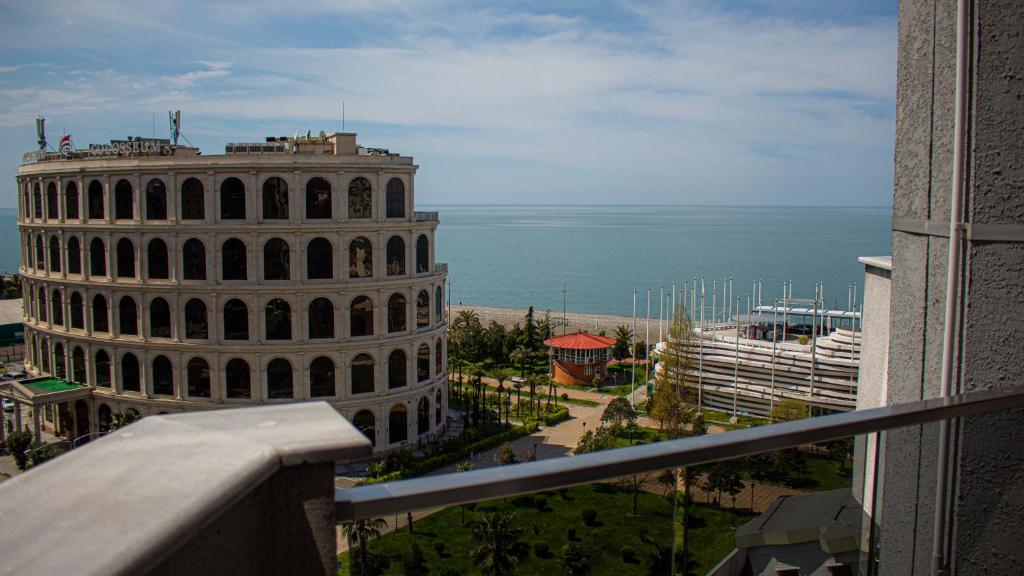 Comfort Triple Room with Sofa Bed and Sea View – Room Only