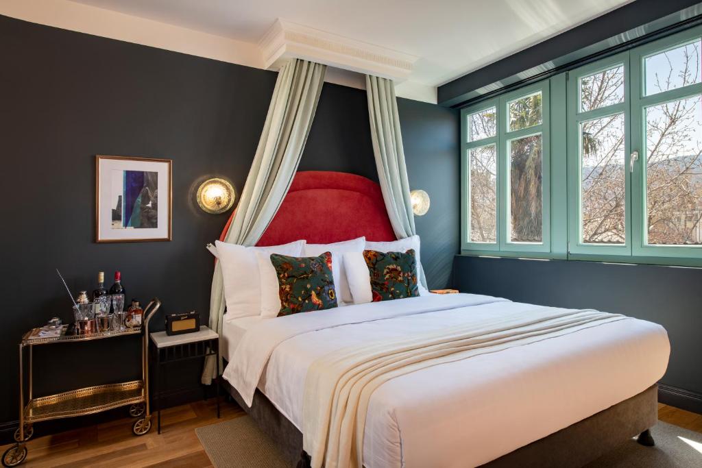 Suite with Balcony – Room Only