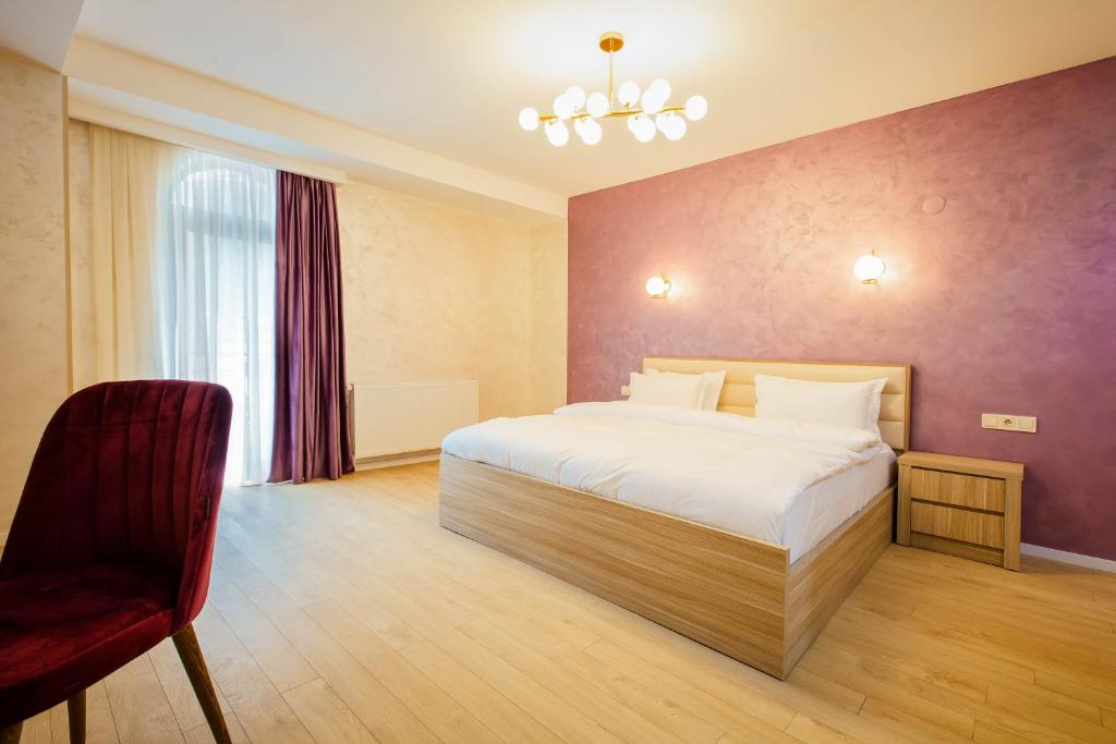 Standard King Size Room – Included Breakfast