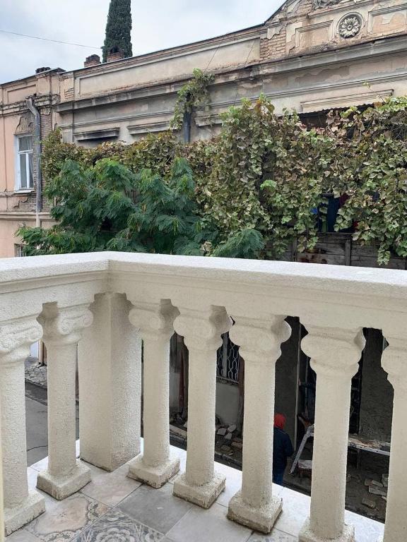 Standard King Size Room With Balcony – Room Only