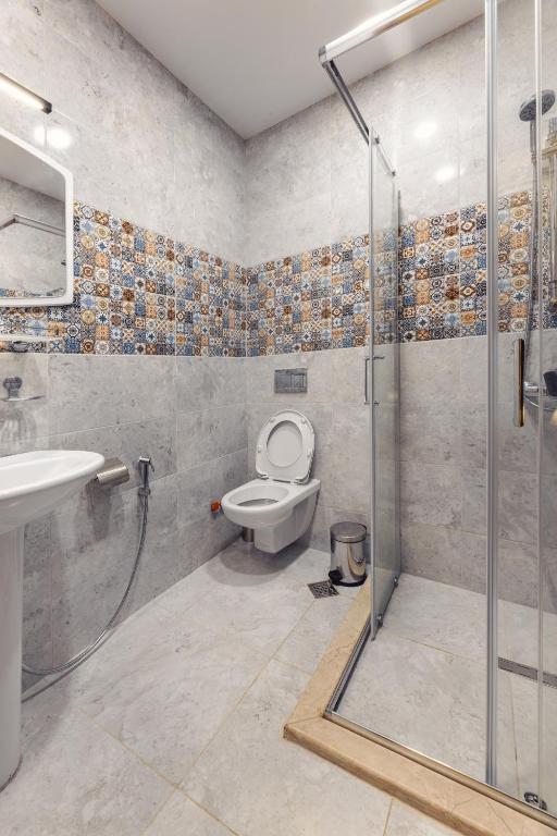 Budget King Size Room- Room Only