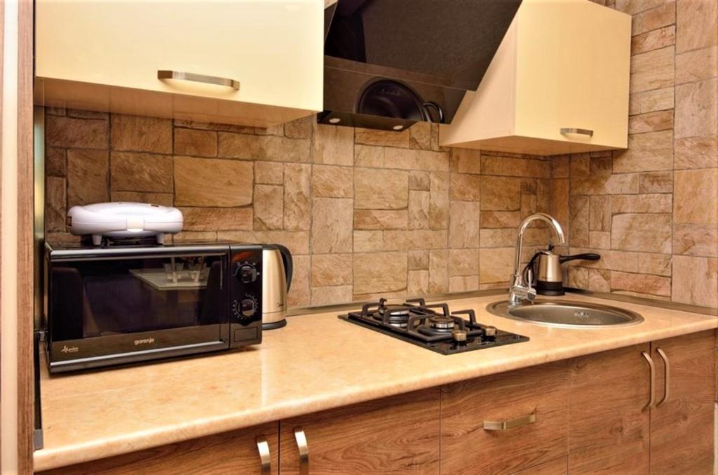 Two-Bedroom Apartment – Room Only
