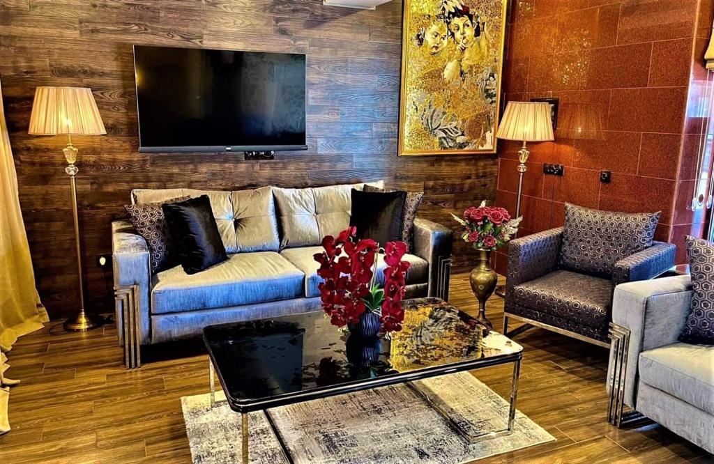 Standard Twin Size Room with Balcony- Room Only