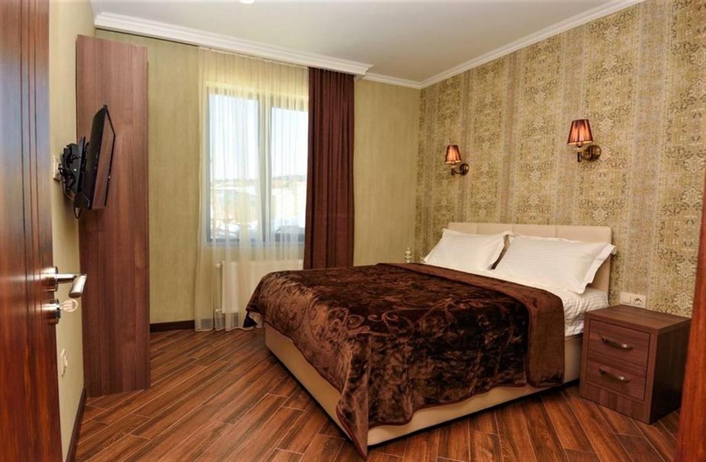 Two-Bedroom Apartment – Room Only