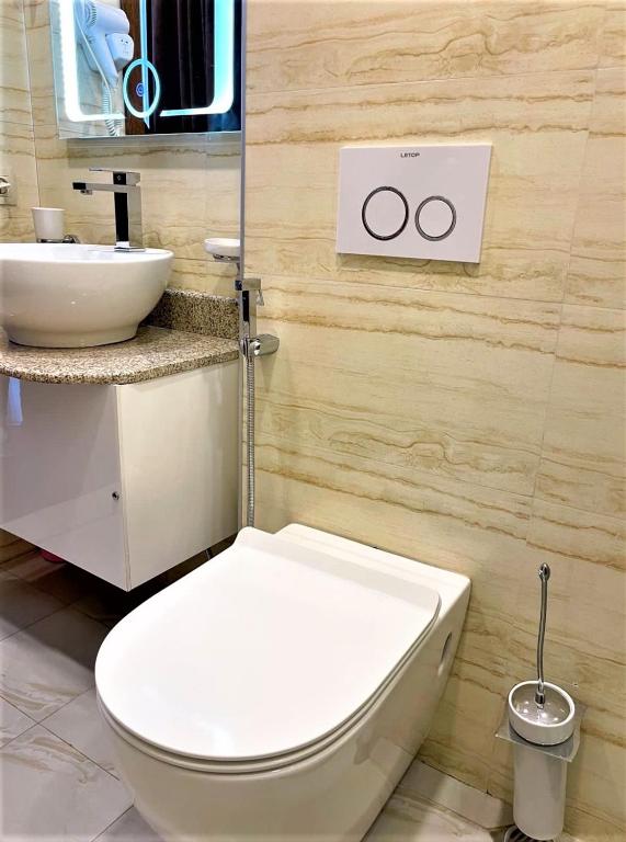 Two-Bedroom Apartment – Room Only