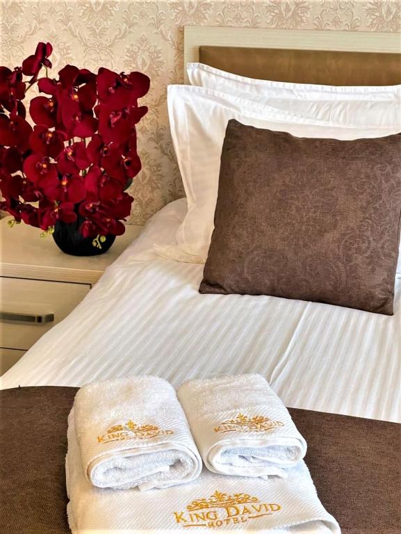 Standard Twin Size Room with Balcony- Room Only