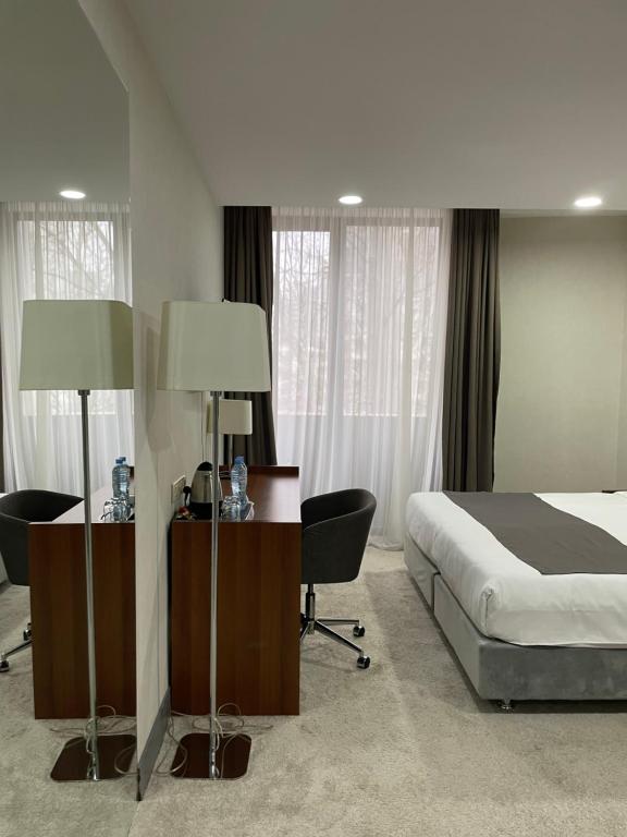 Standard King Size Room – Included Breakfast