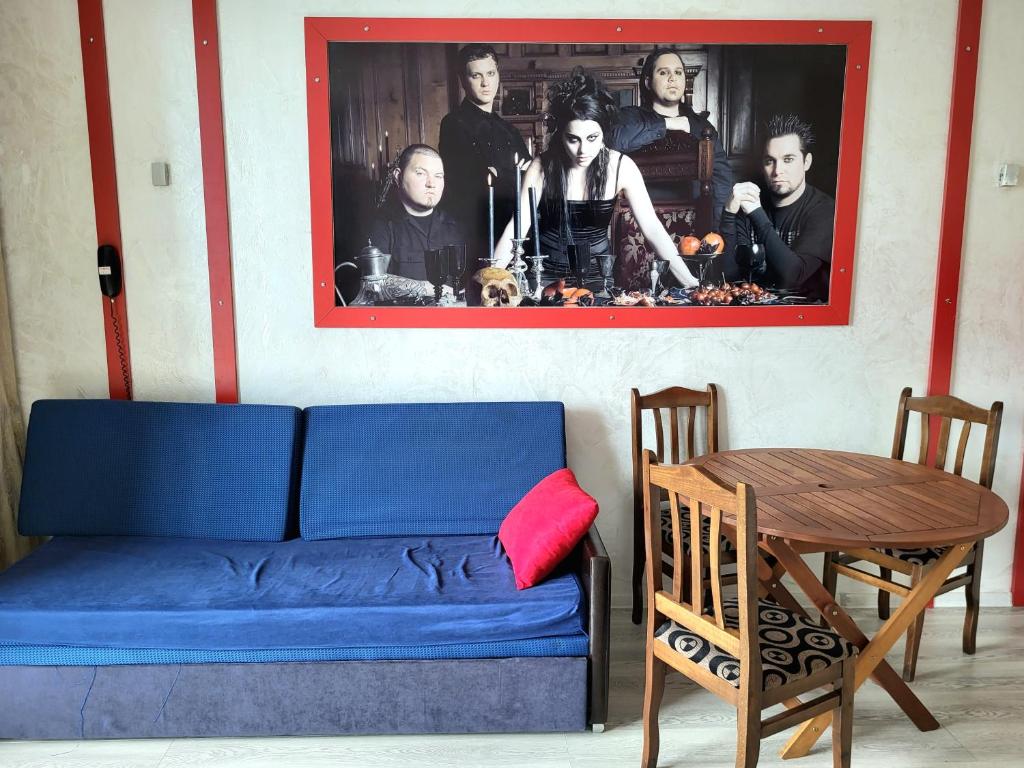 One-Bedroom Apartment with Balcony – Room Only