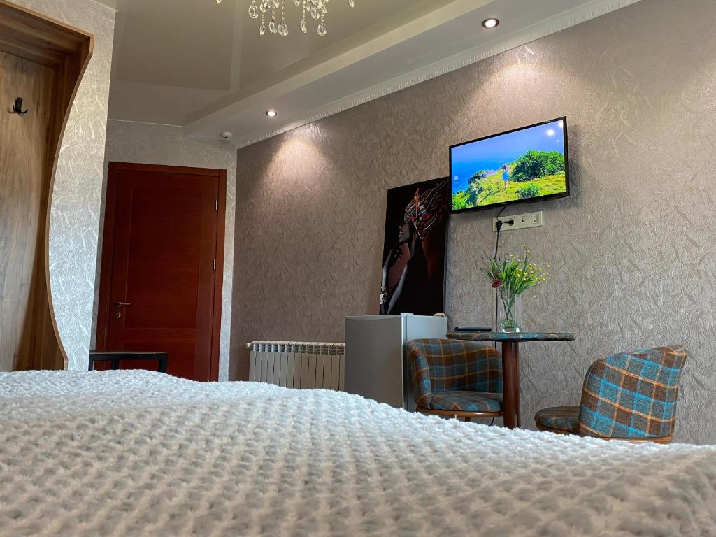 Standard Twin Size Room – Room Only