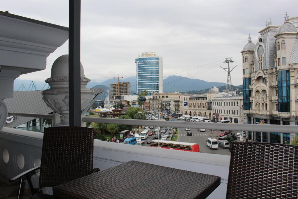 Family Room with Terrace – Room Only