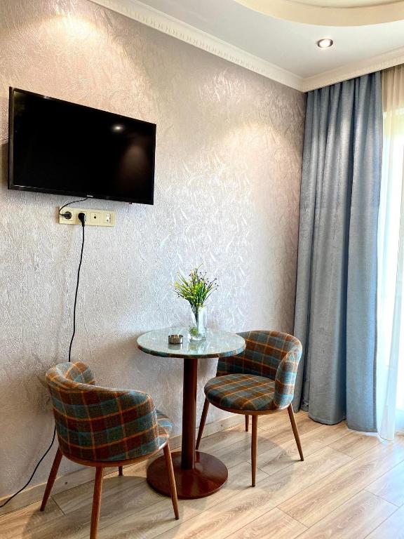 Standard Twin Size Room – Room Only