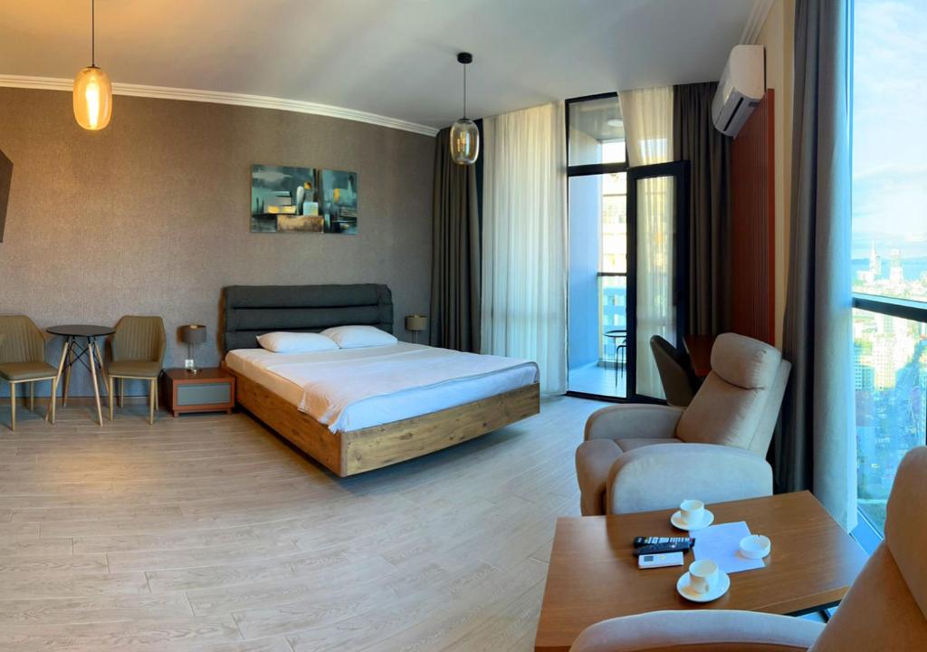 Superior Suite – Room Only