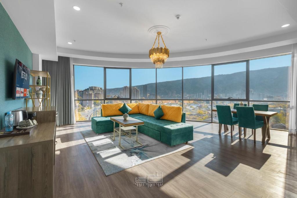 Junior Suite – Room Only