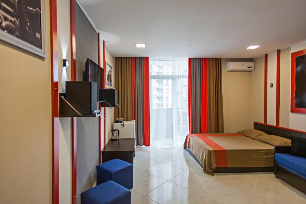 Comfort Triple Room with Sofa Bed and Sea View – Room Only