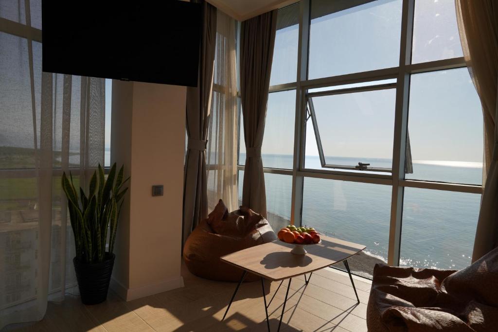 Superior King Size Room – Room Only