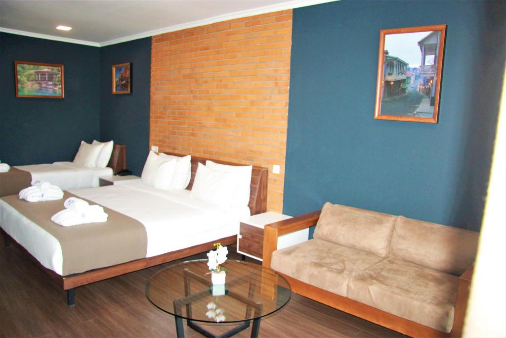 Family Room With Terrace – Room Only