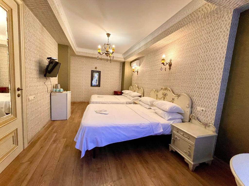 Standard Family Room – Room Only